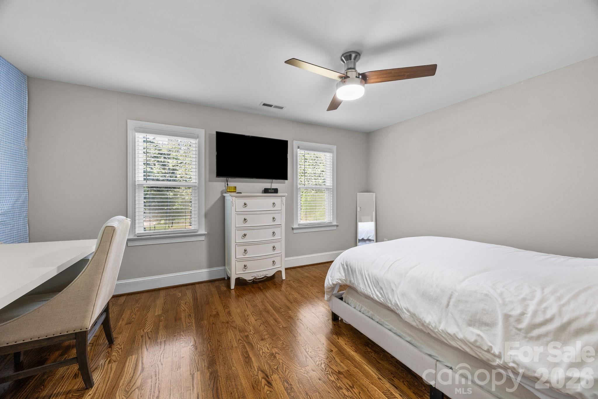 908 Woodhurst Drive Property Photo 27