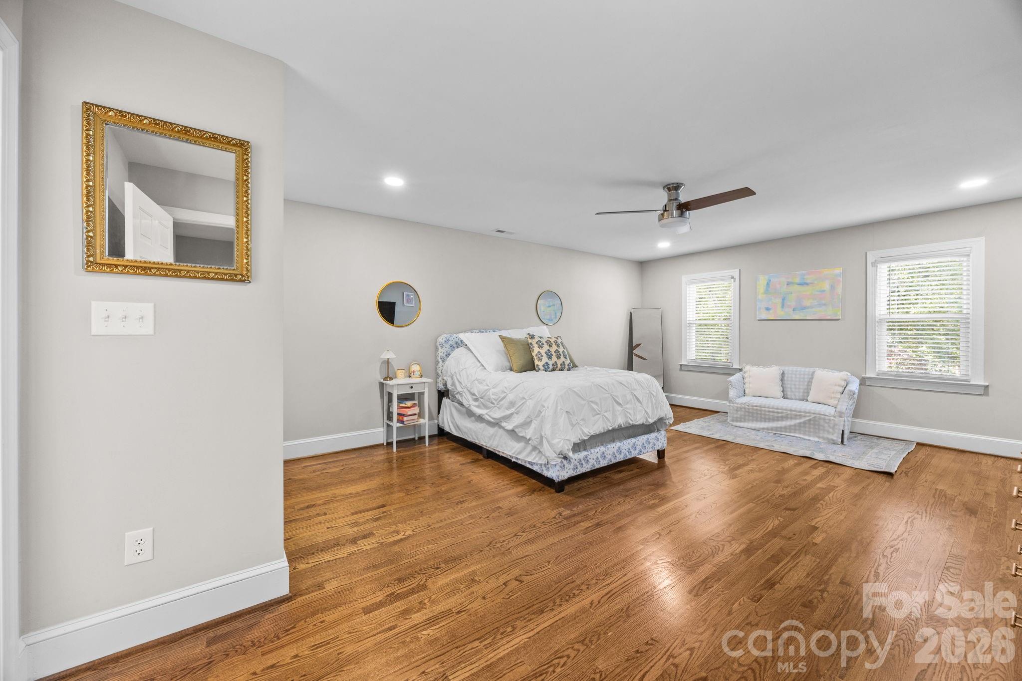 908 Woodhurst Drive Property Photo 33