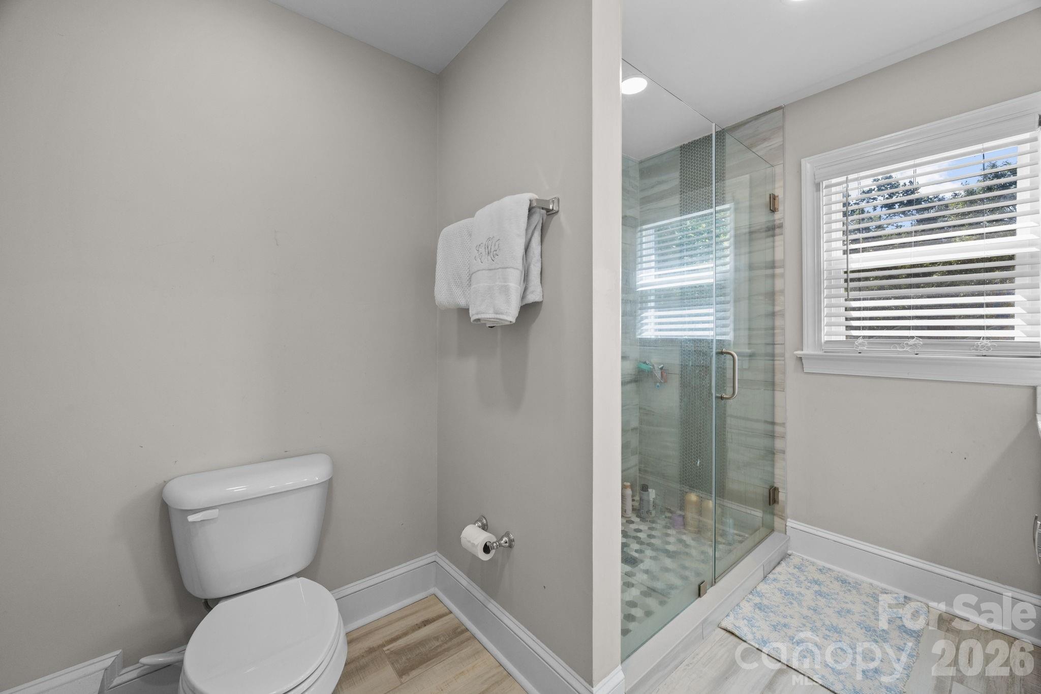 908 Woodhurst Drive Property Photo 35