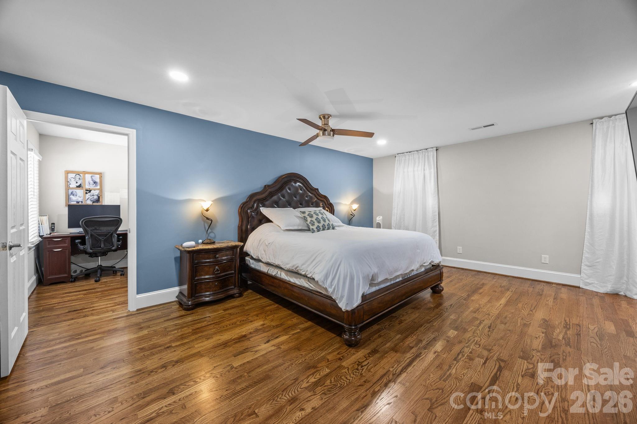 908 Woodhurst Drive Property Photo 41