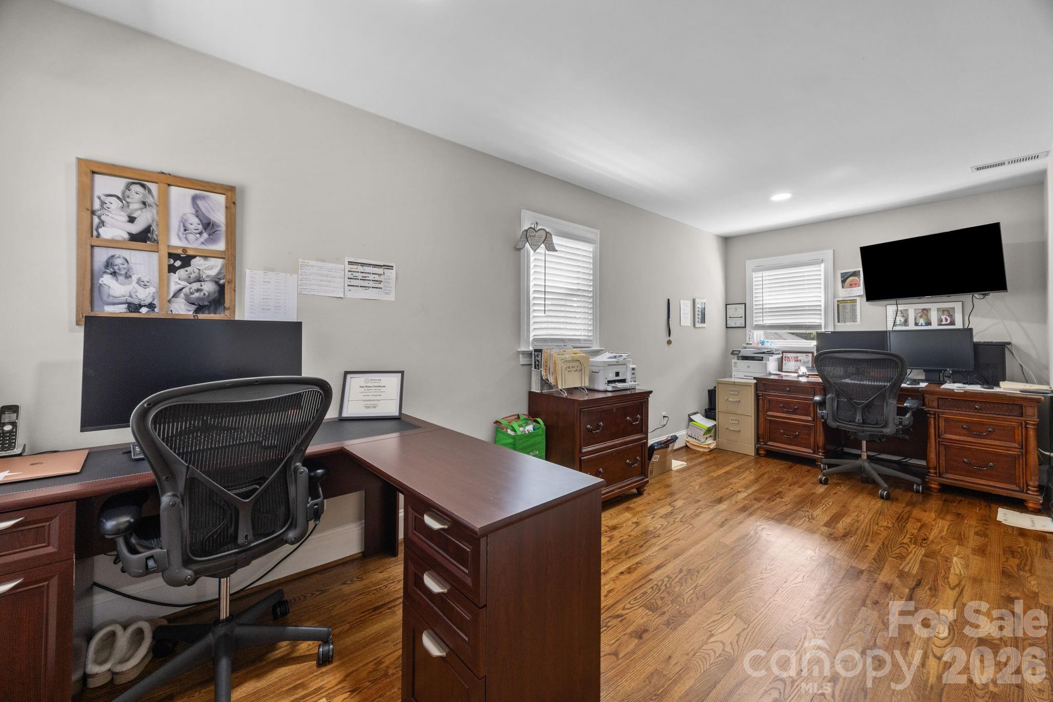 908 Woodhurst Drive Property Photo 43