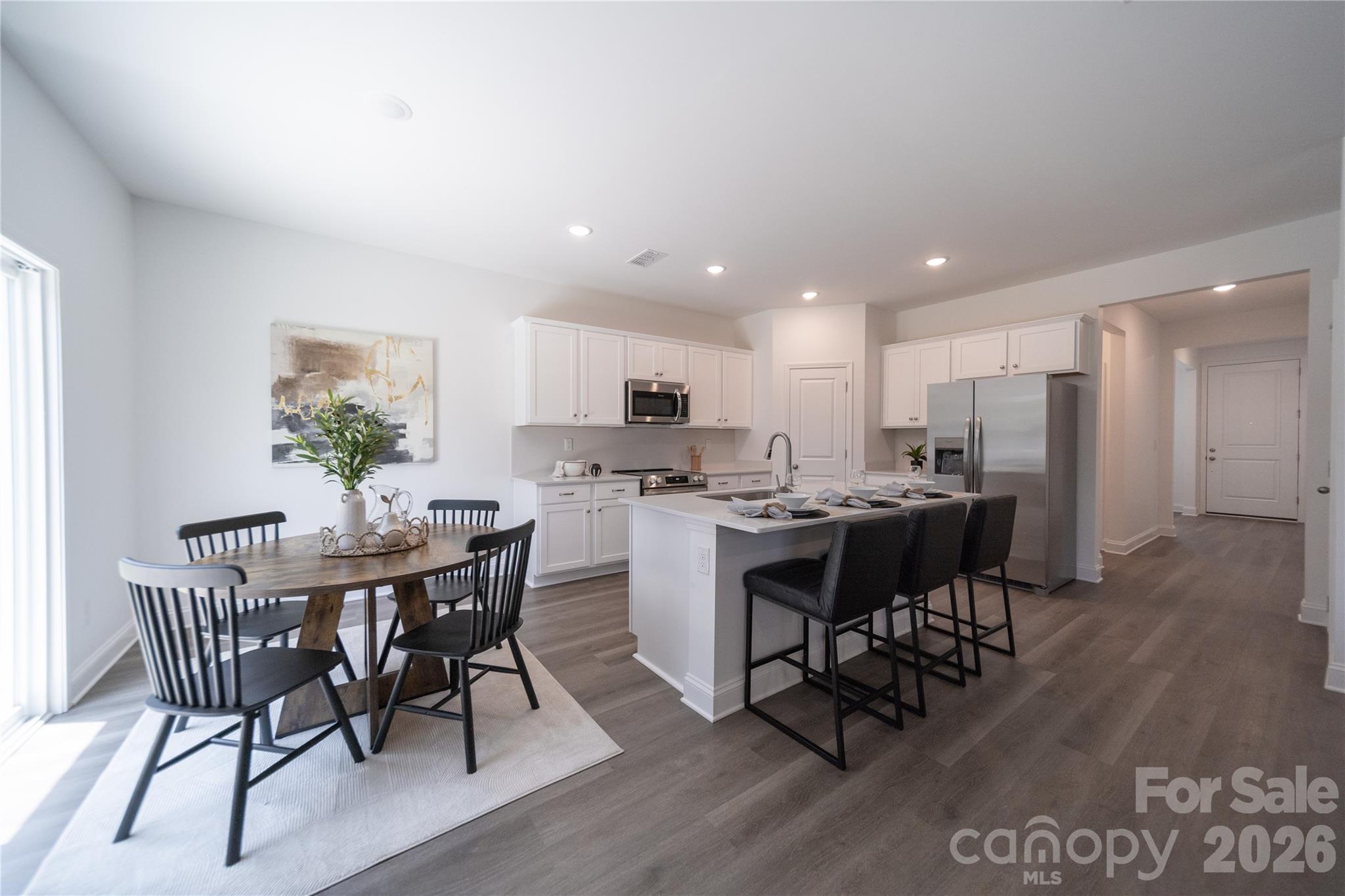 4986 Twin River Drive Property Photo 6