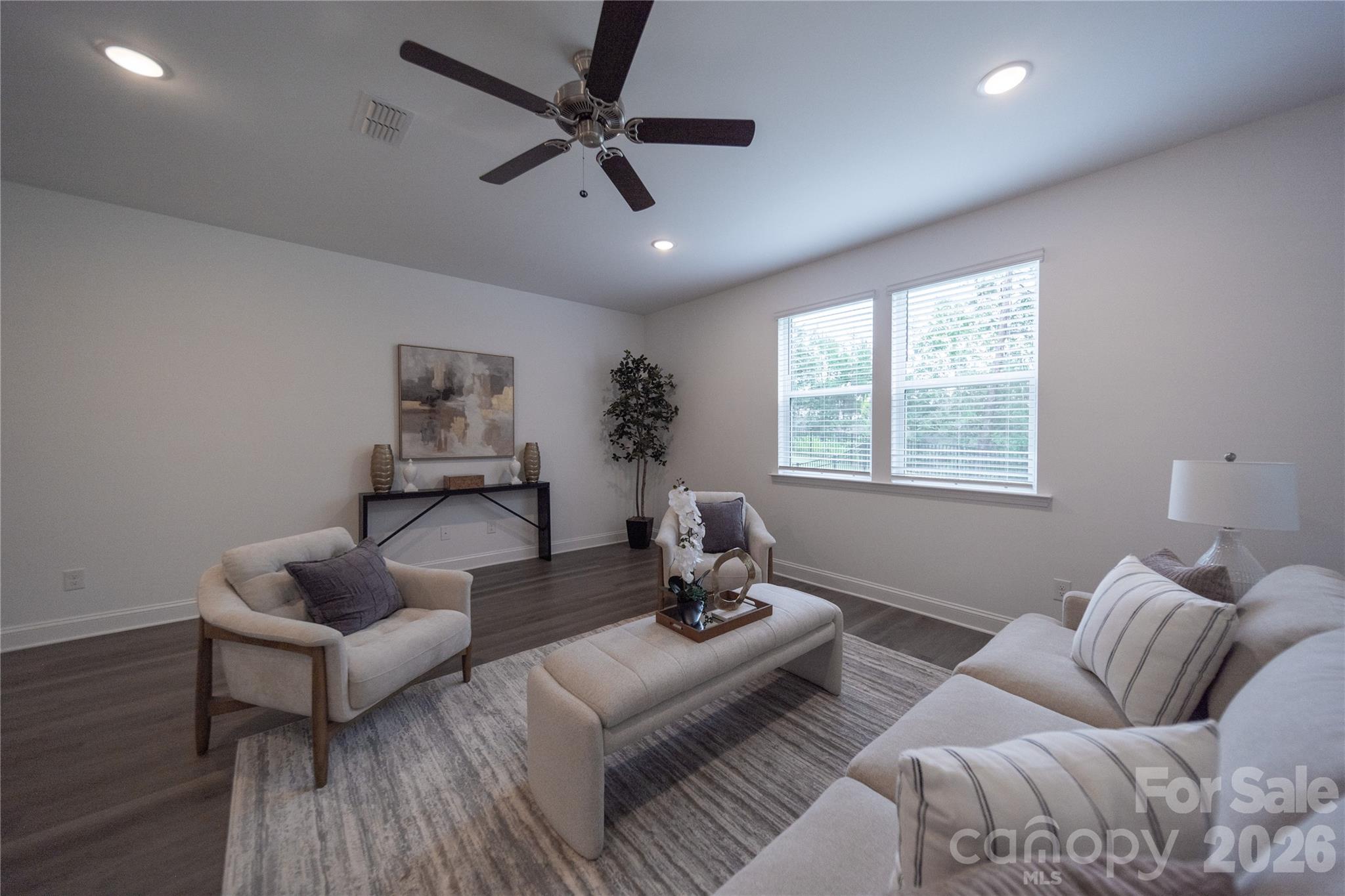 4986 Twin River Drive Property Photo 14