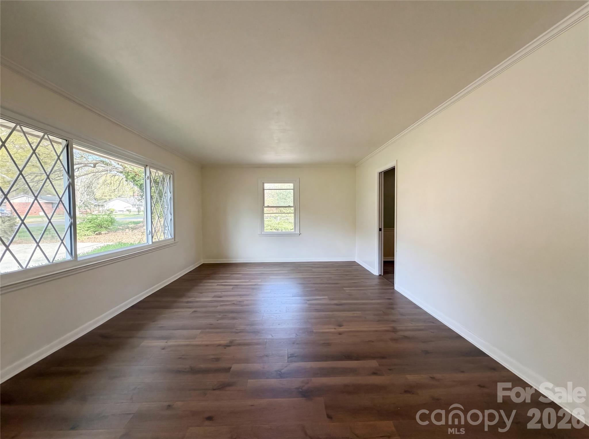 121 Pelham Lane Property Photo 7
