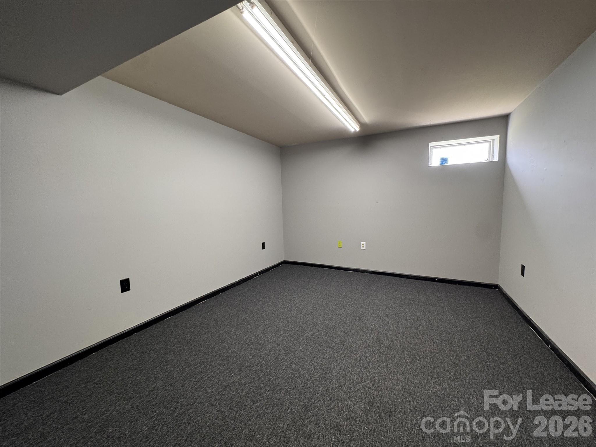 65 N Congress Street Property Photo 5