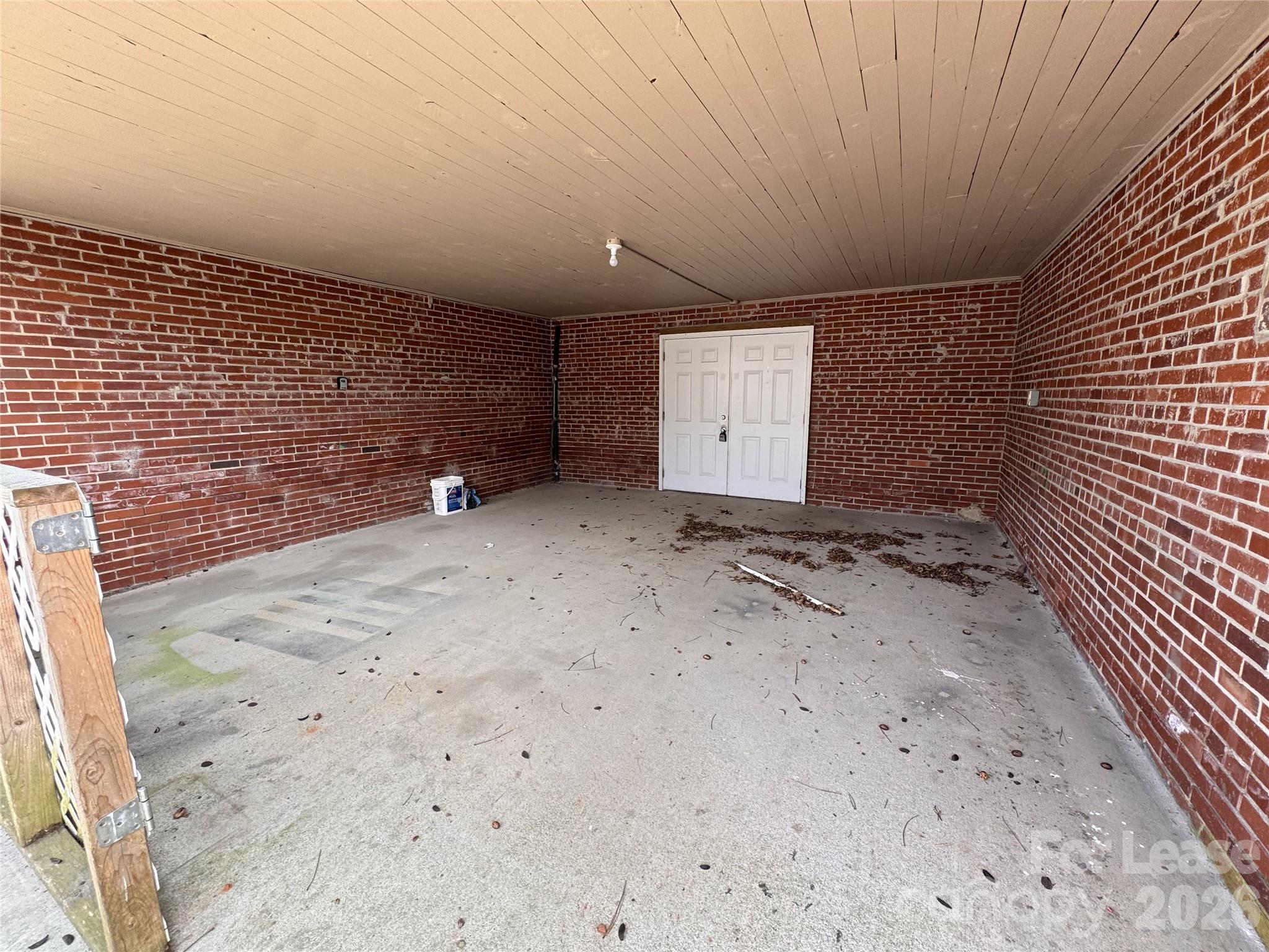 65 N Congress Street Property Photo 9