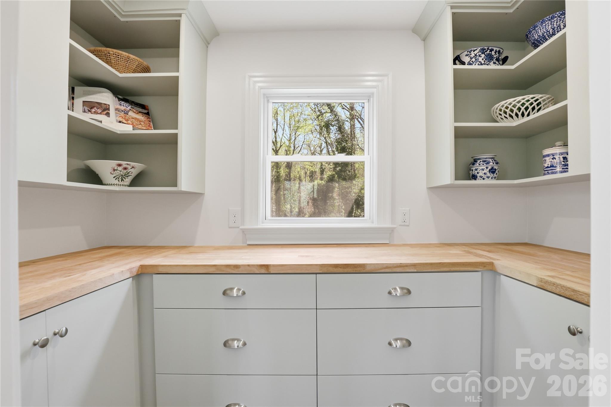 2732 Temple Lane Property Photo 16