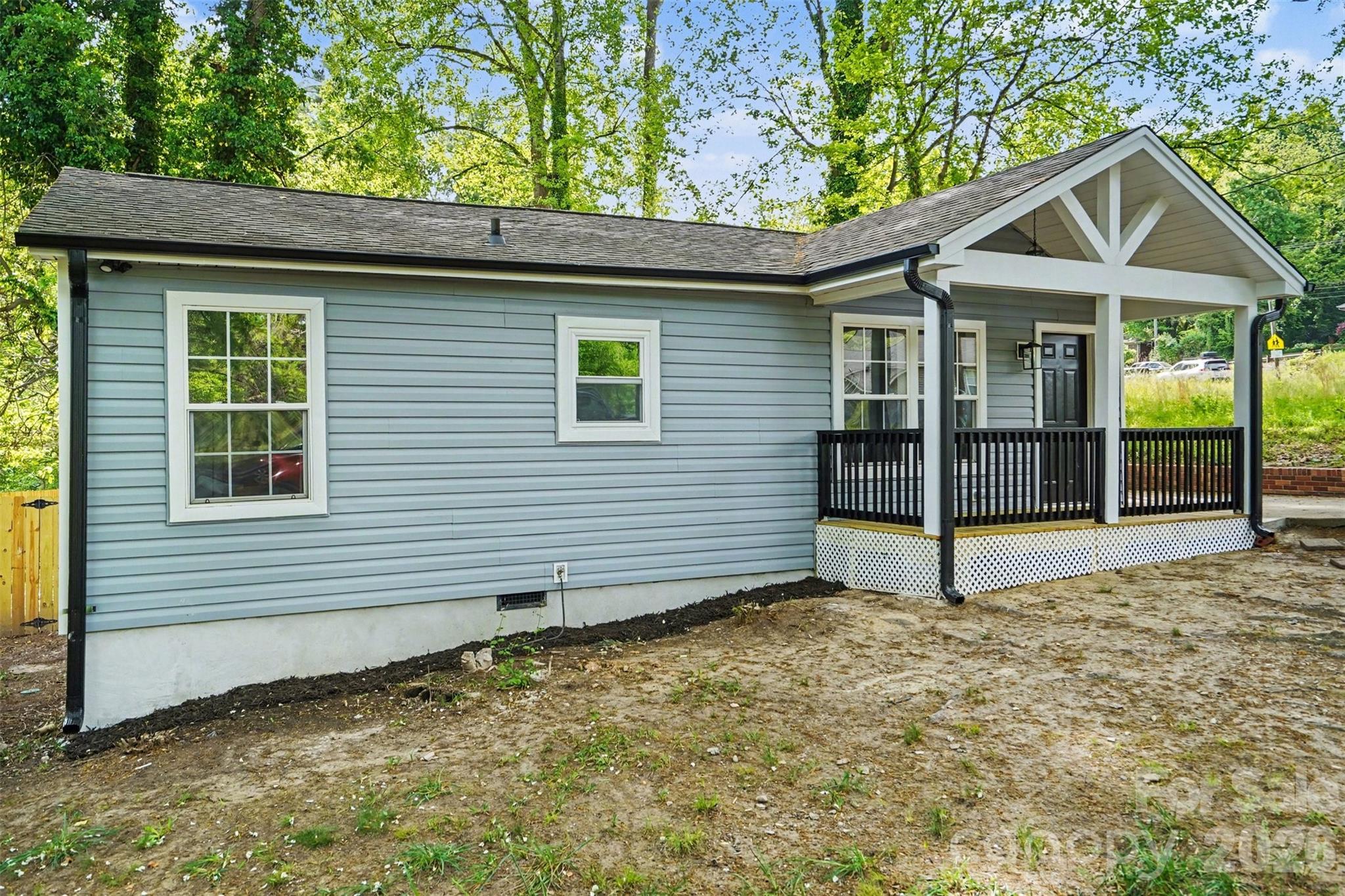 722 S Weldon Street Property Photo 4