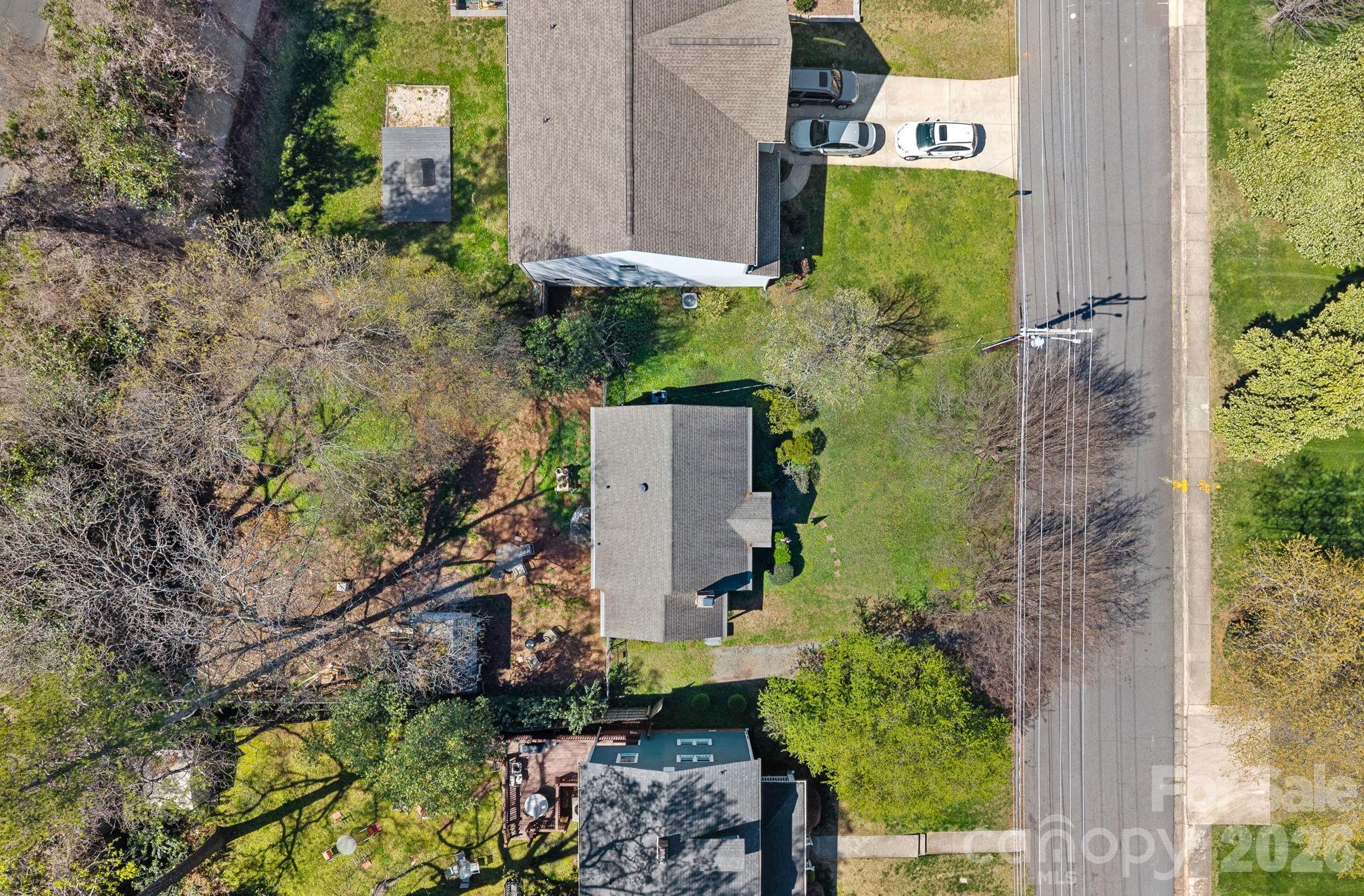 2818 Shenandoah Avenue Property Photo 3