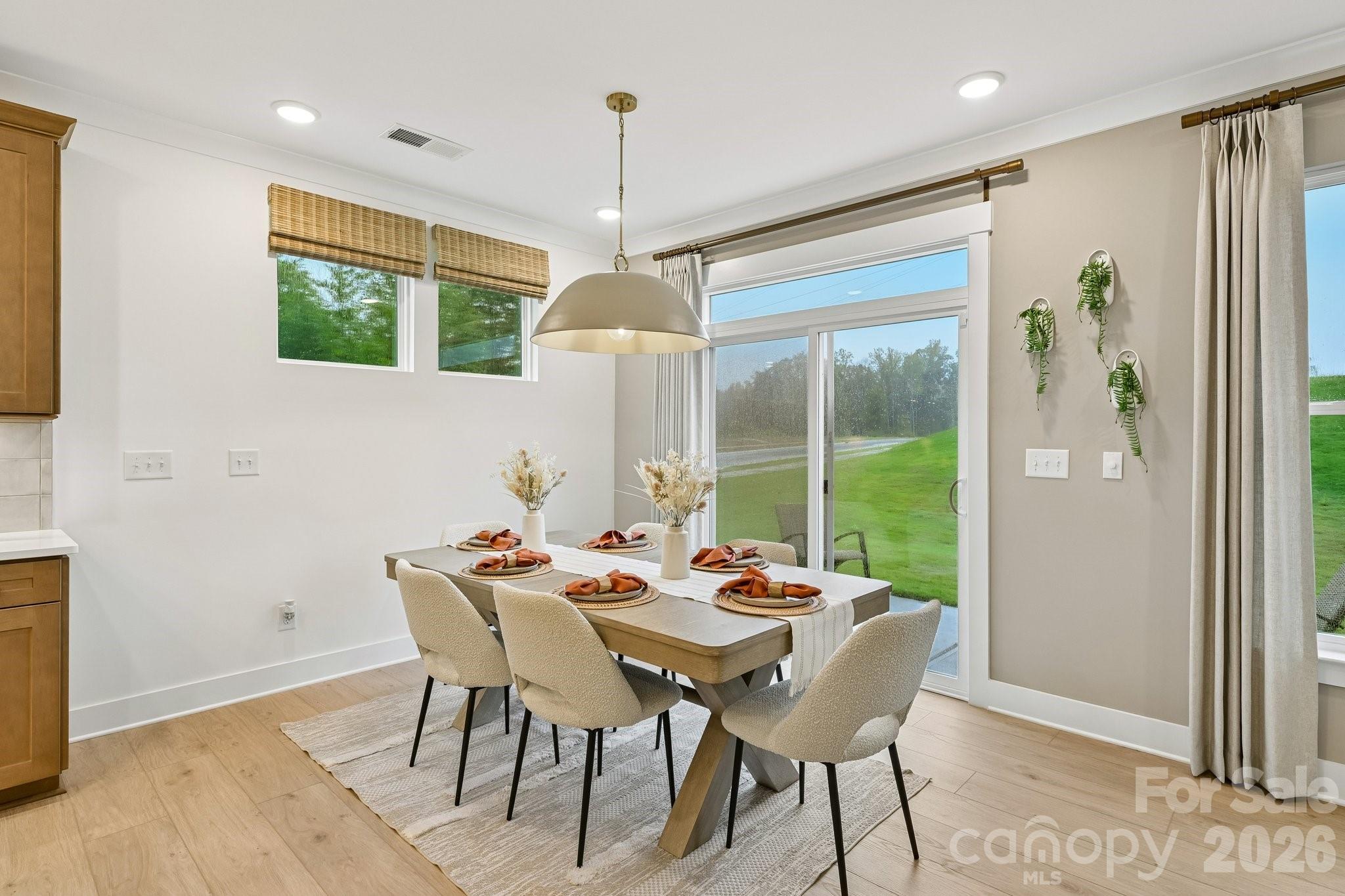 2818 Shenandoah Avenue Property Photo 8