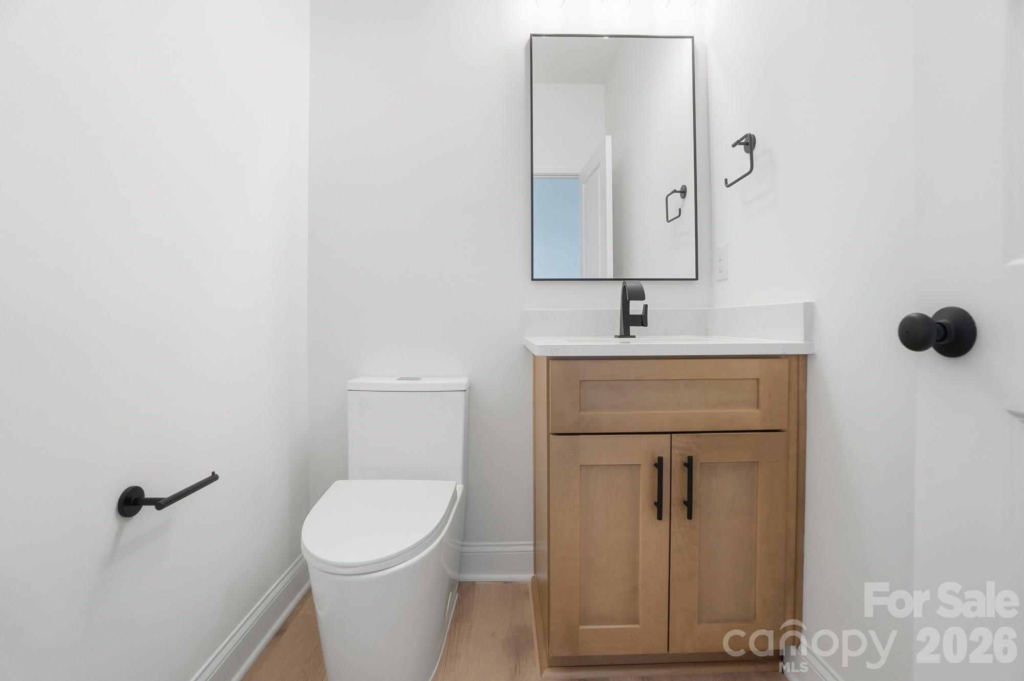 208 Cross Creek Drive Property Photo 14