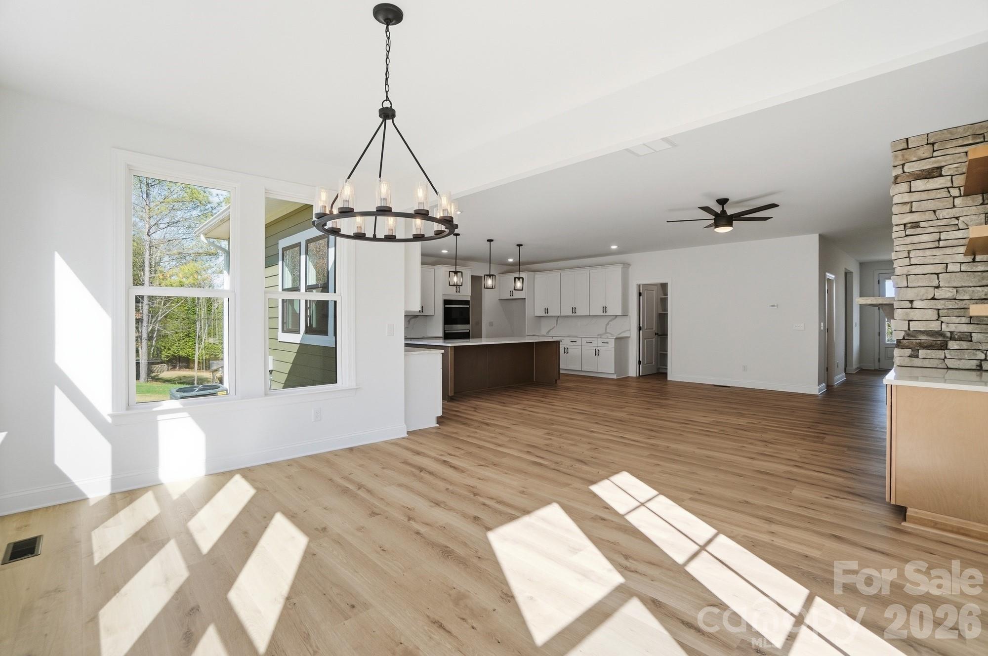208 Cross Creek Drive Property Photo 42