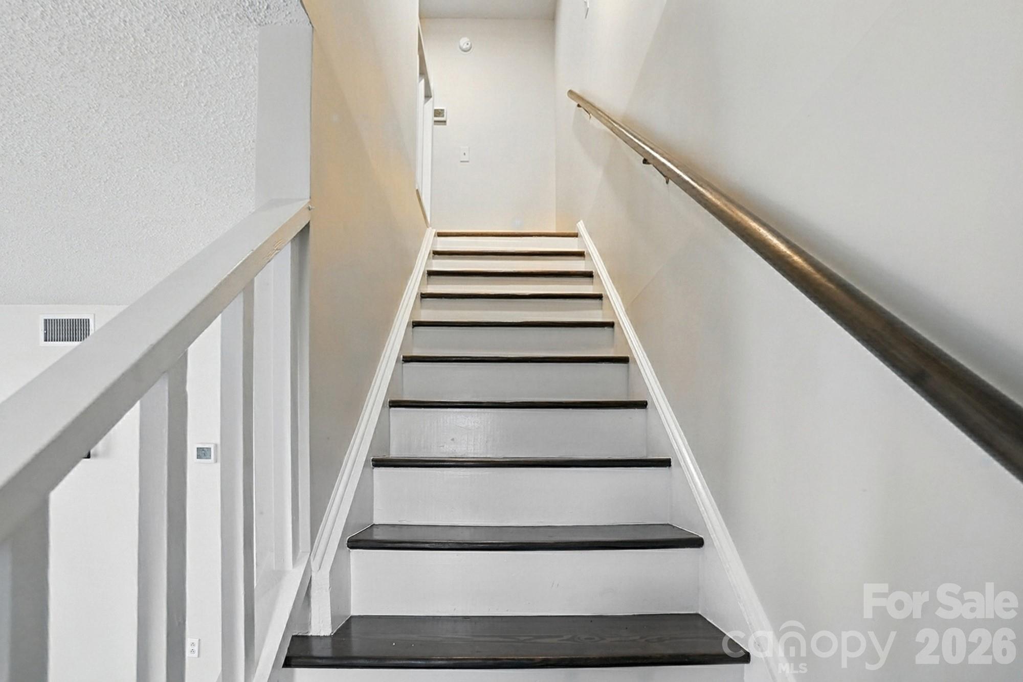 1101 Surry Lane Property Photo 23