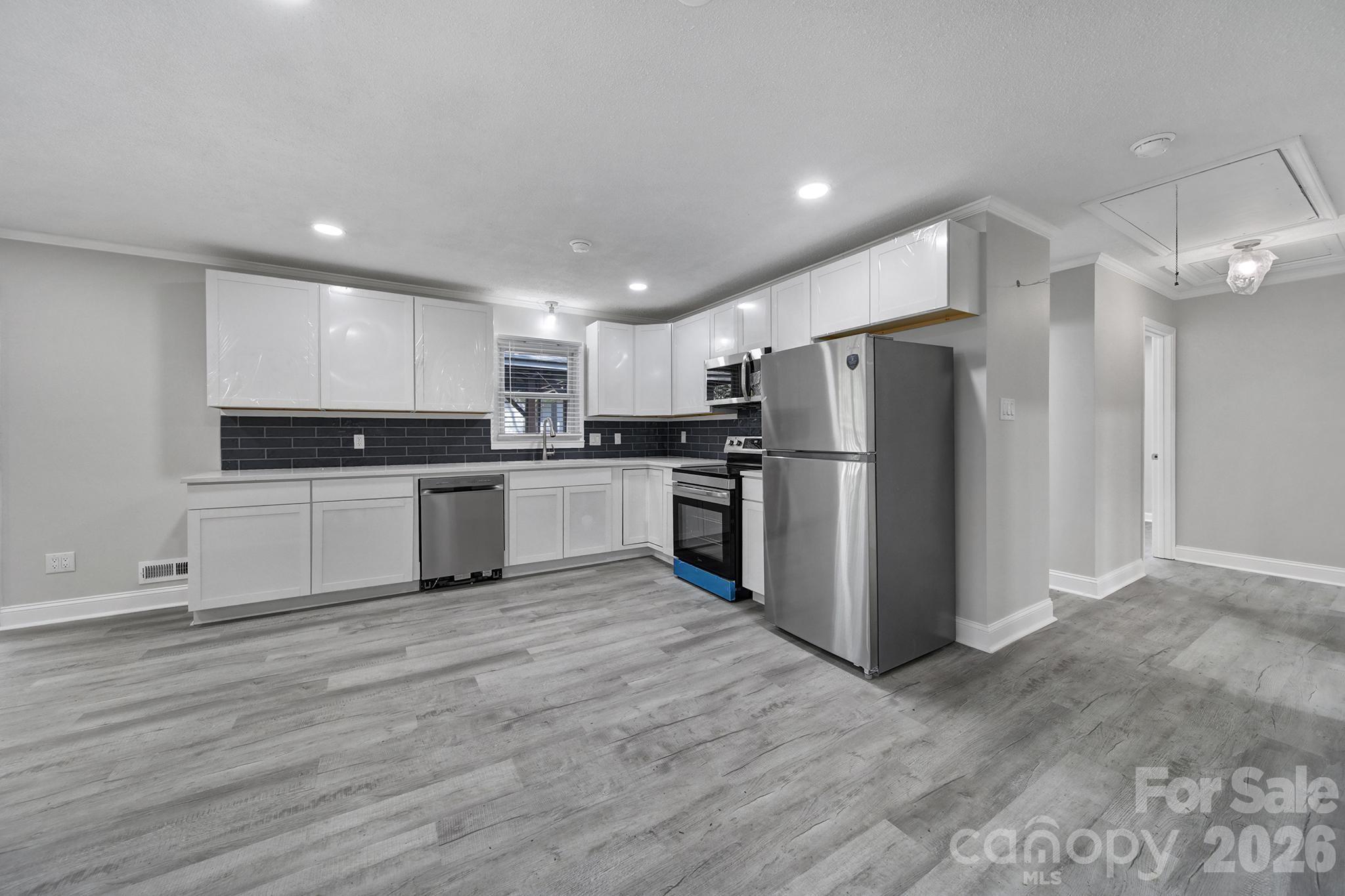 519 Amon Lane Property Photo 12