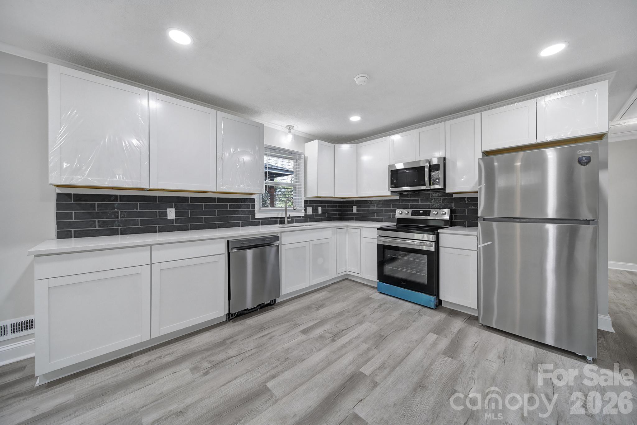 519 Amon Lane Property Photo 13