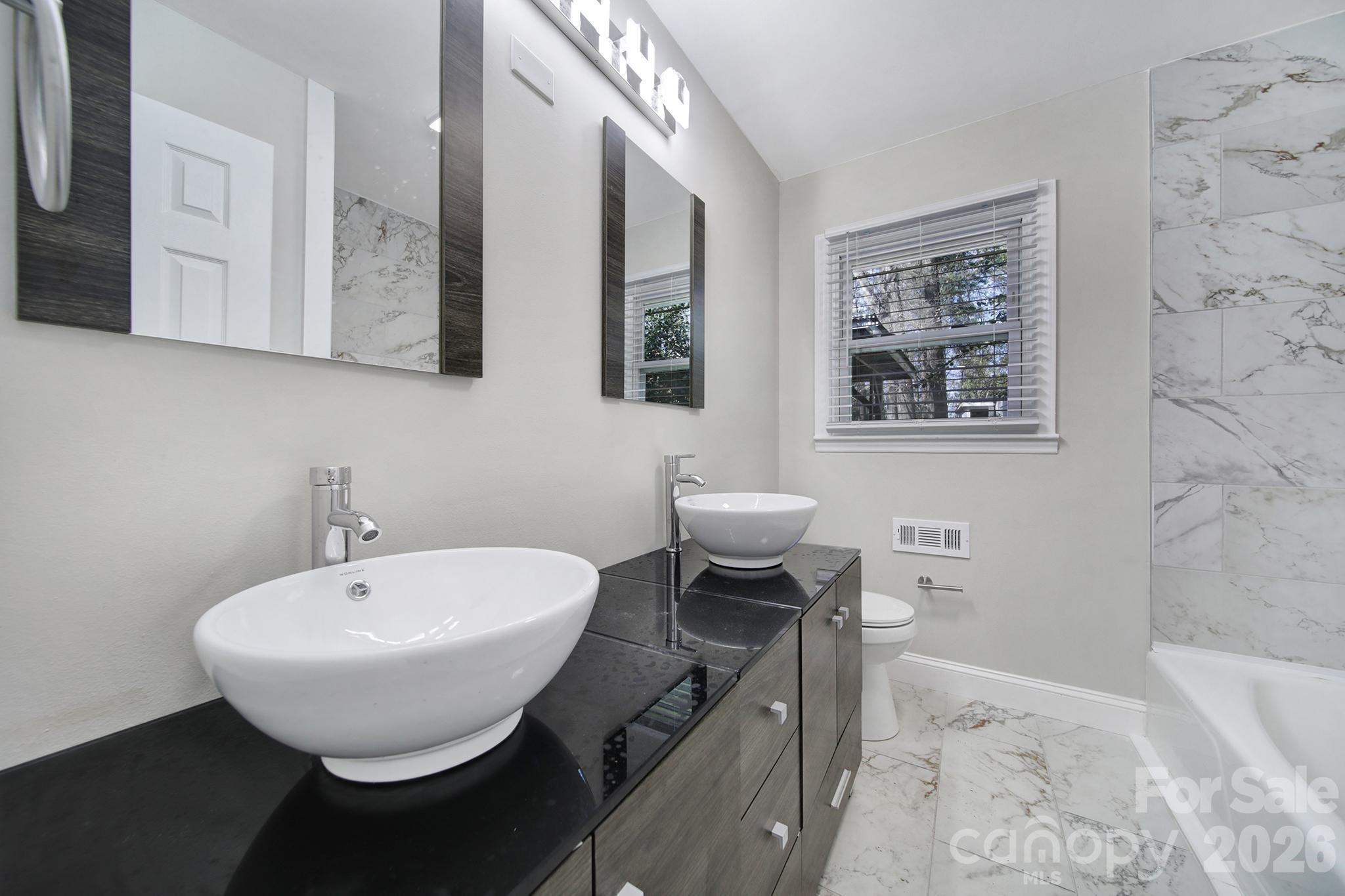 519 Amon Lane Property Photo 16