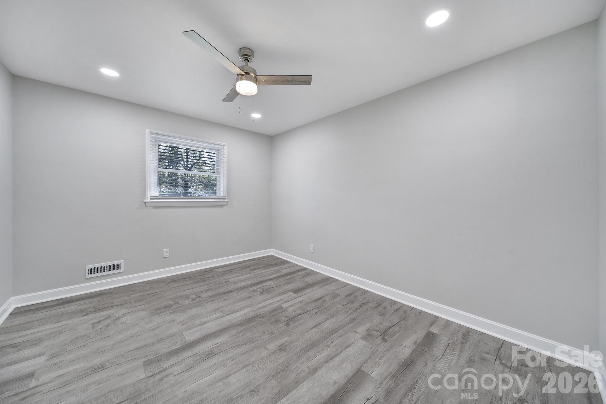 519 Amon Lane Property Photo 18