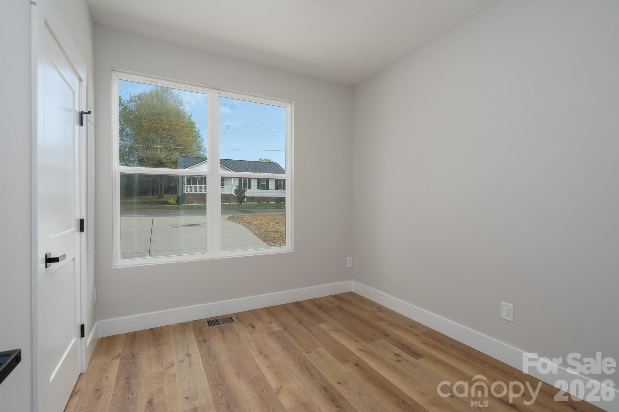 912 B Rhode Island Avenue Property Photo 23