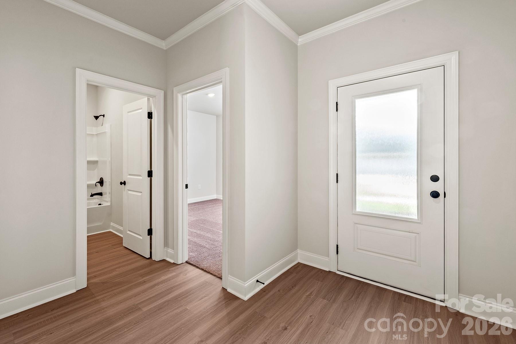 6721 Fairford Drive Property Photo 3