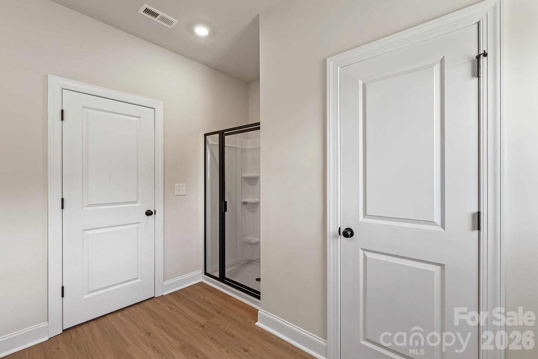 6721 Fairford Drive Property Photo 15