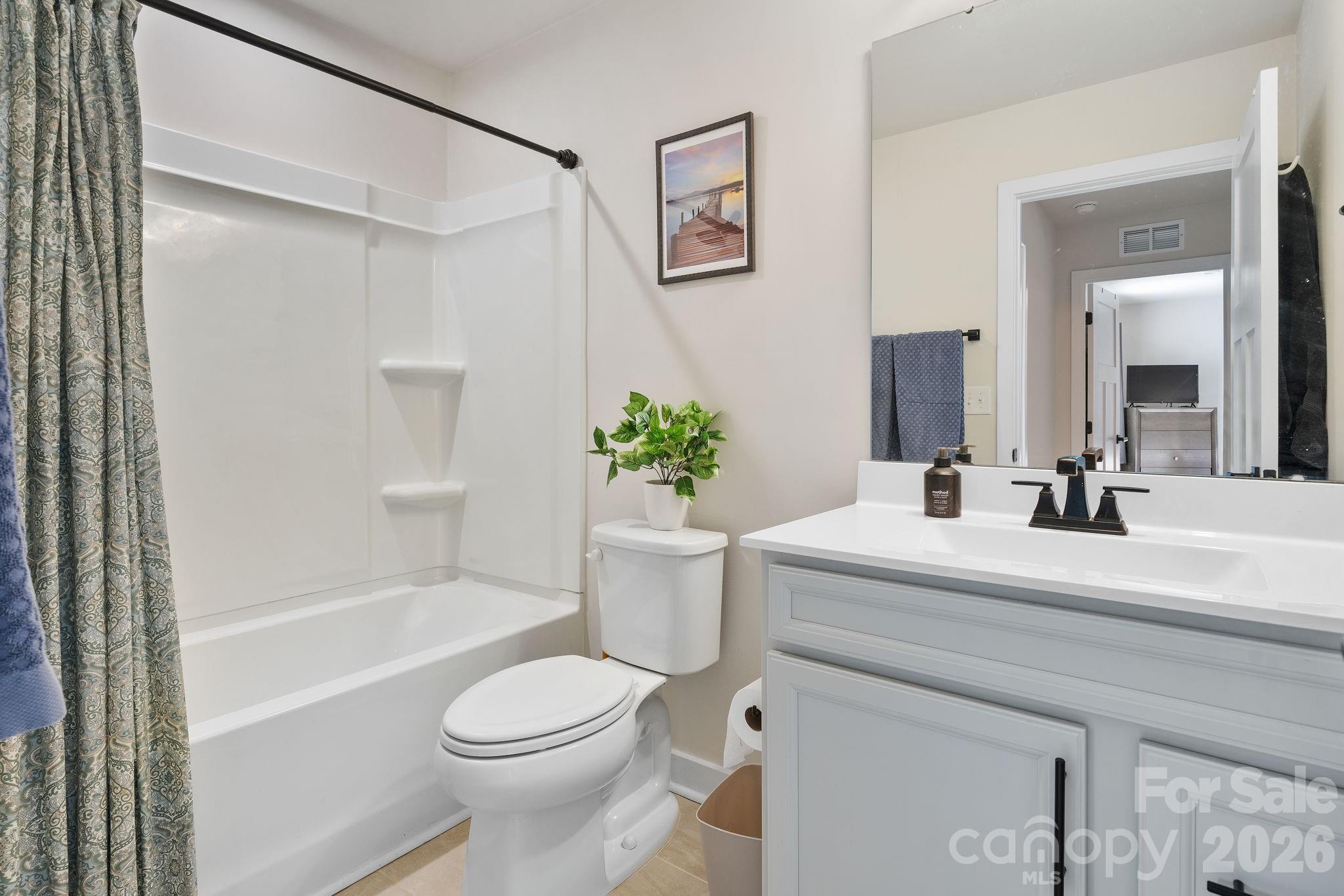 910 Prince Garrett Way Property Photo 20