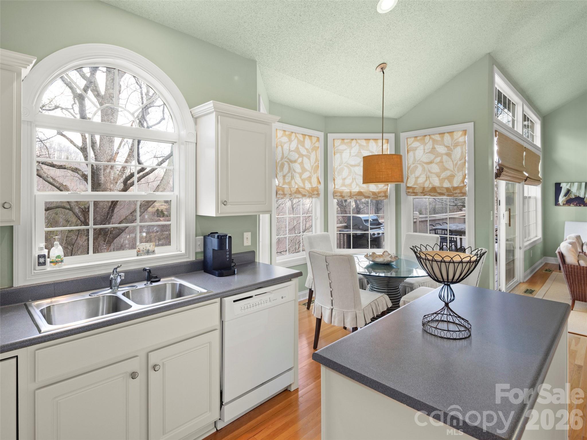 109 Poppy Lane Property Photo 12