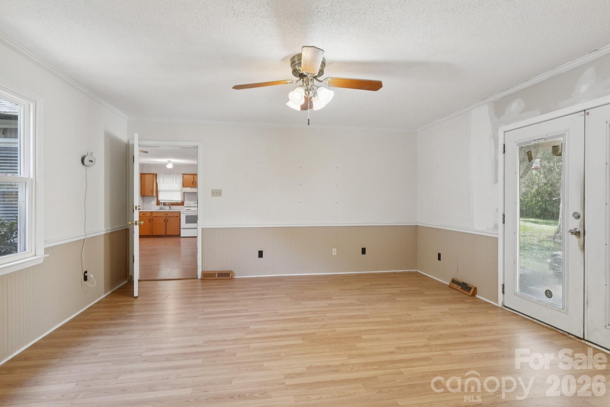 1011 Robin Lane Property Photo 19