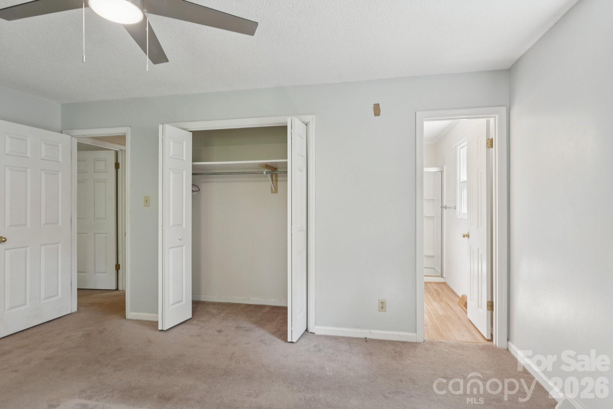1011 Robin Lane Property Photo 36