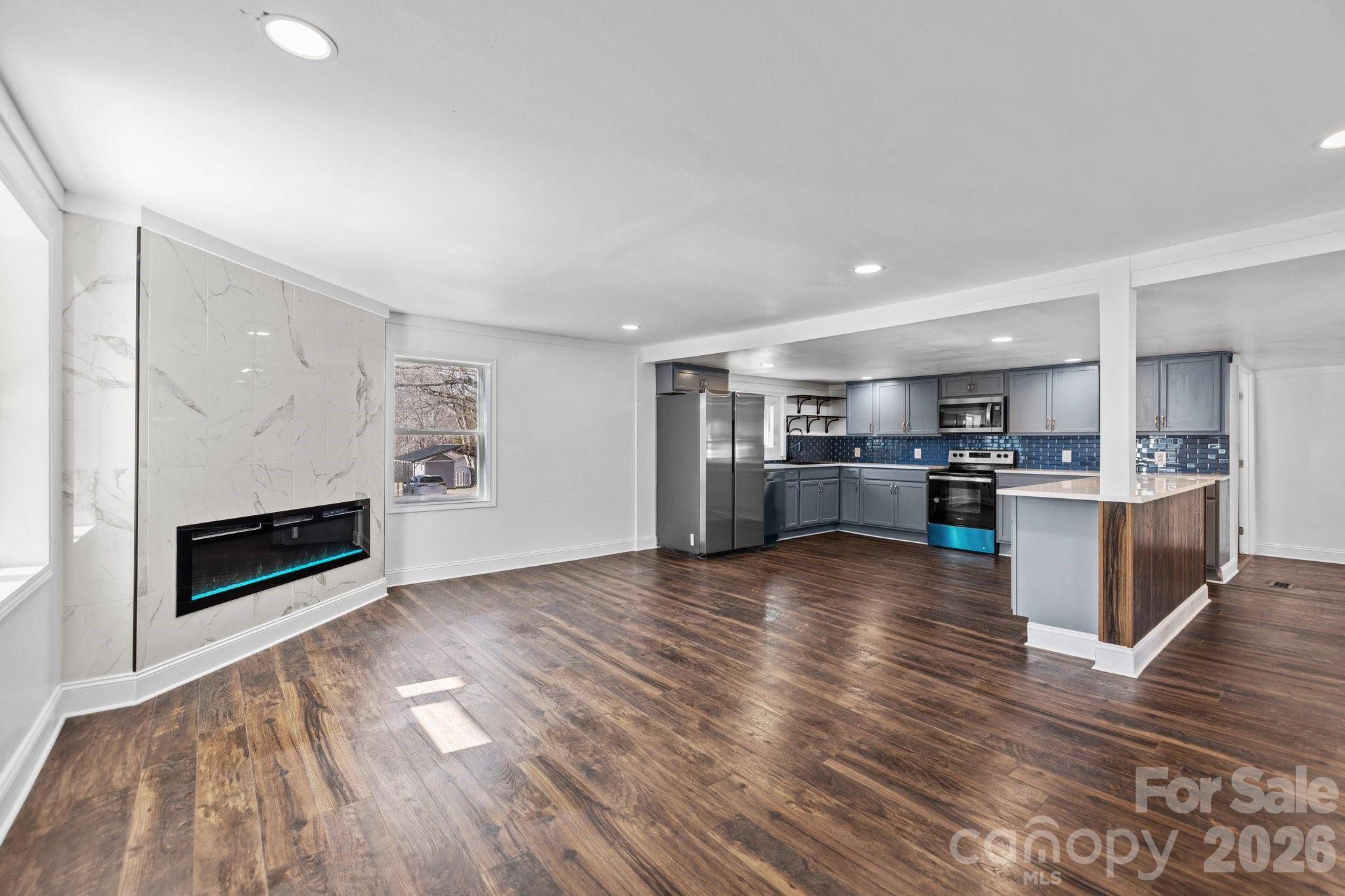 306 Ridge Street Property Photo 6