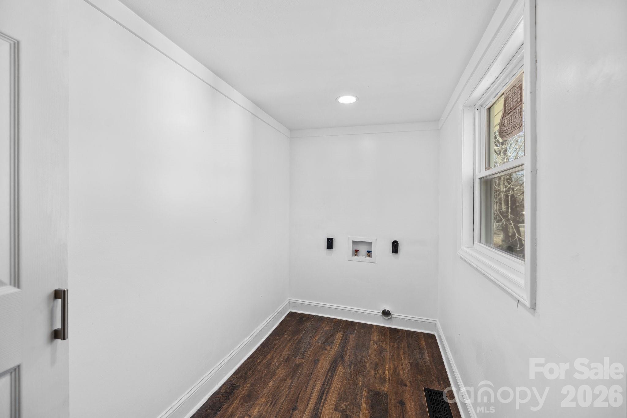 306 Ridge Street Property Photo 12