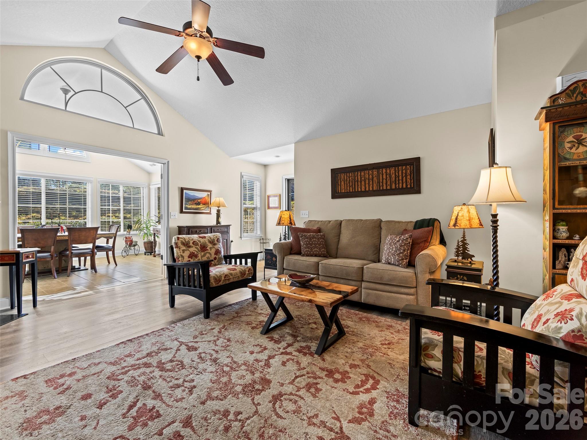 81 Outlook Circle Property Photo 4