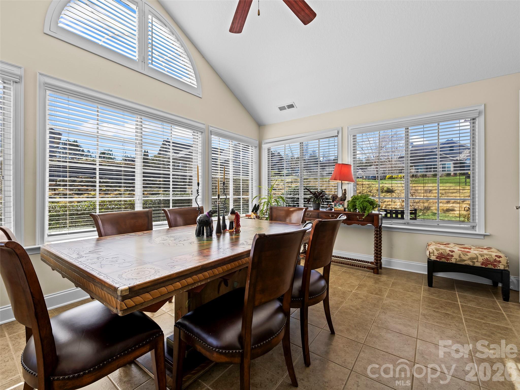 81 Outlook Circle Property Photo 7