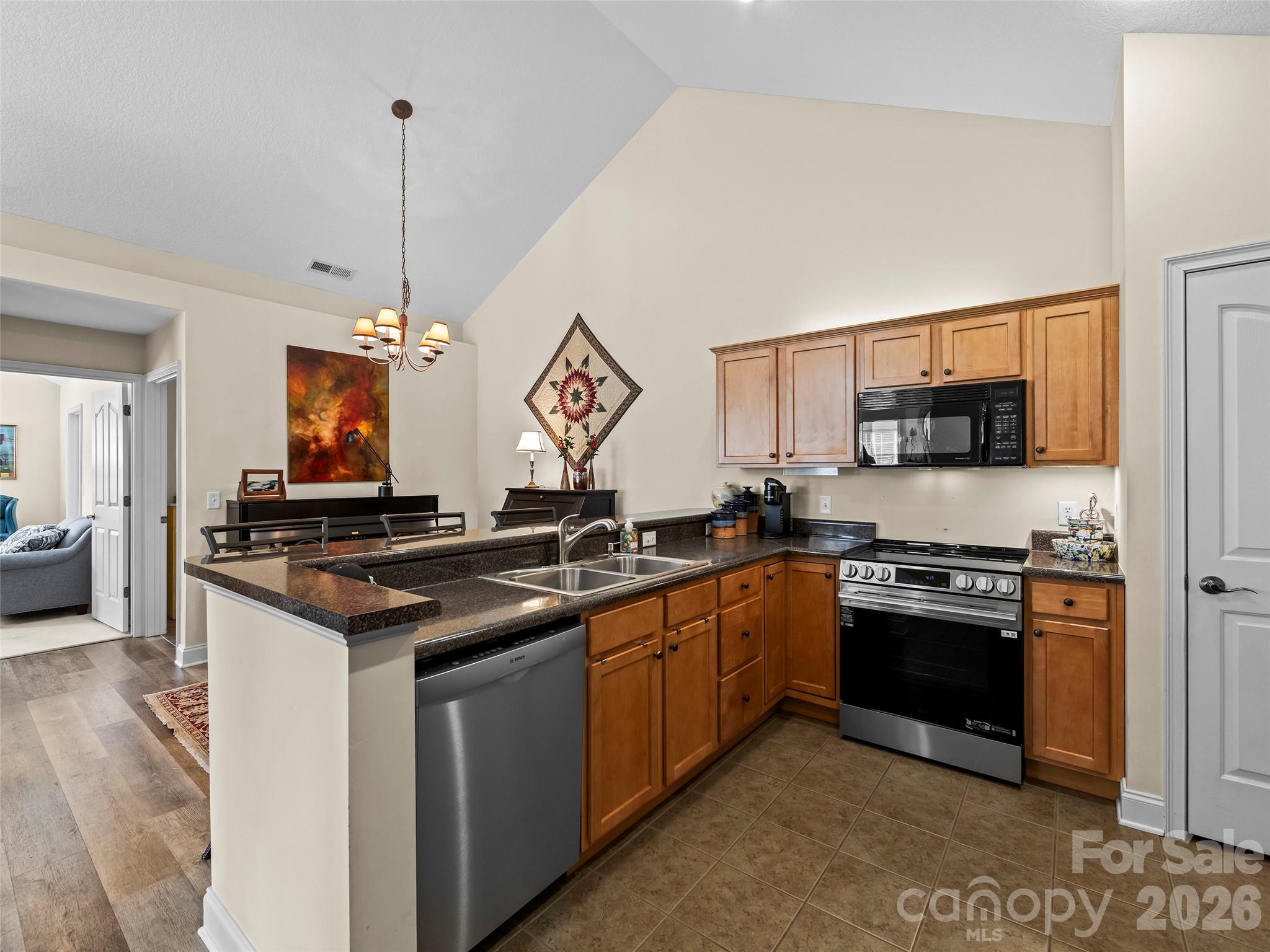 81 Outlook Circle Property Photo 10