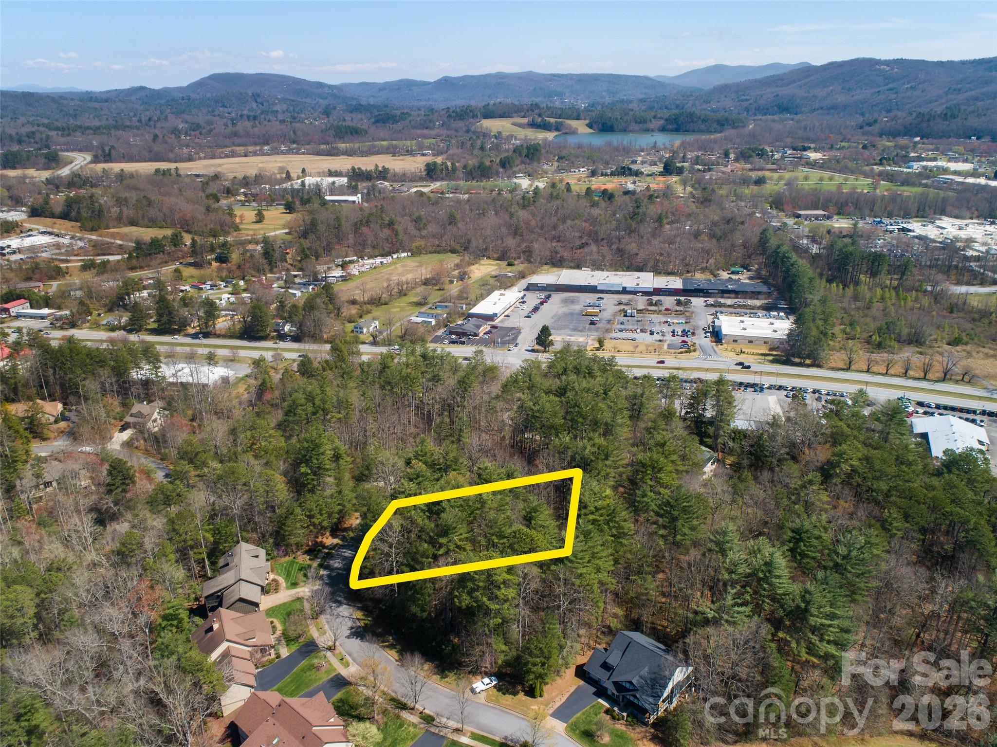 000 Camptown Road Property Photo 2