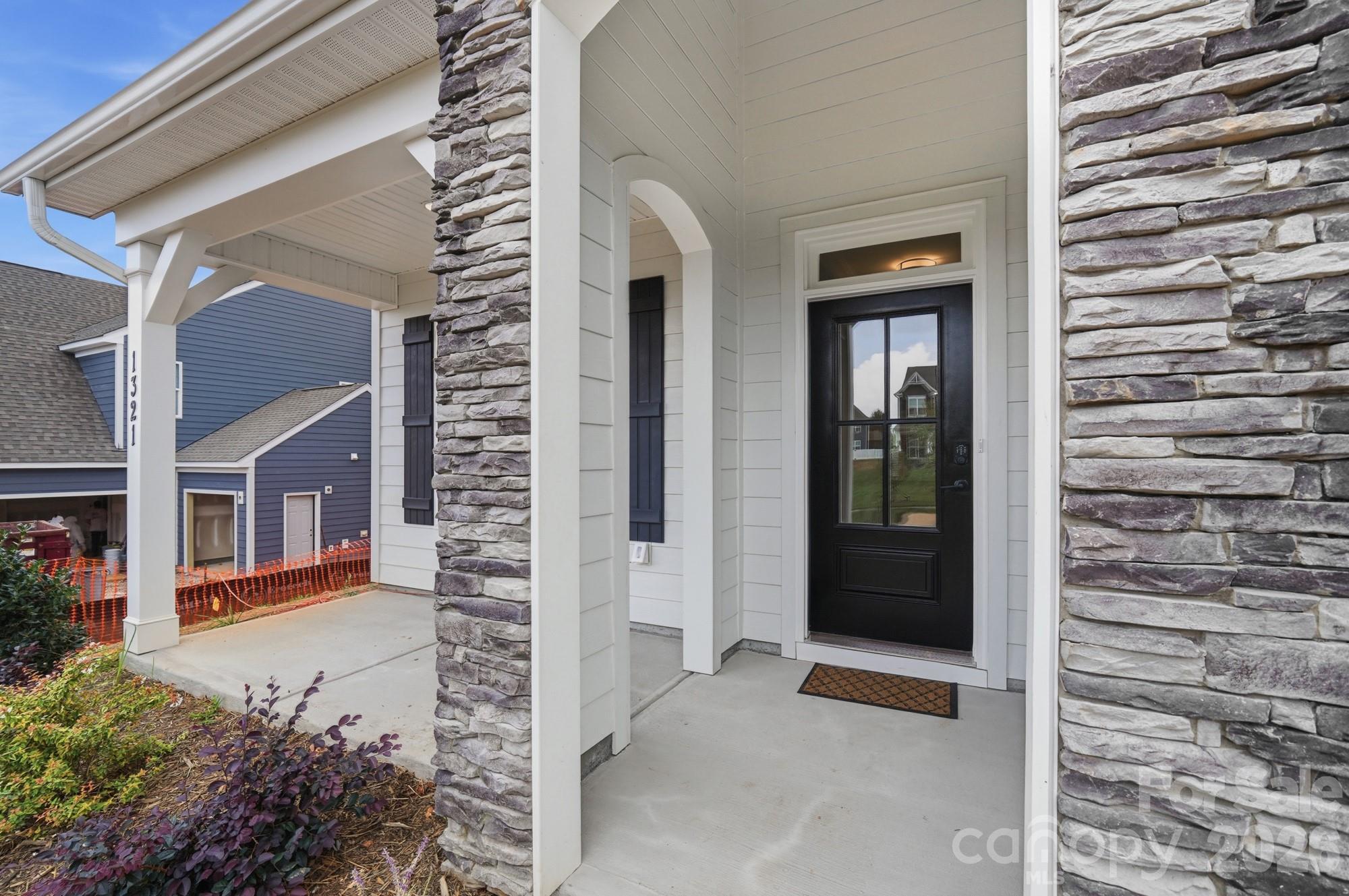 1321 Knob Creek Drive Property Photo 4