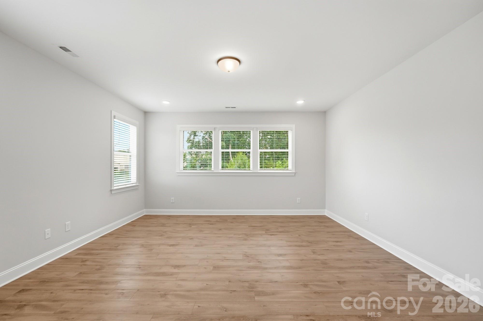 1321 Knob Creek Drive Property Photo 27