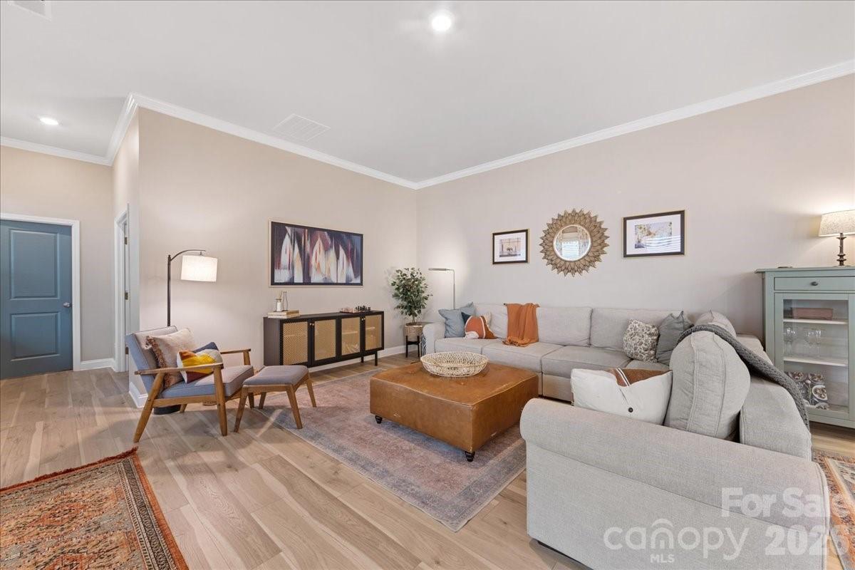 1241 Drummond Avenue Property Photo 16