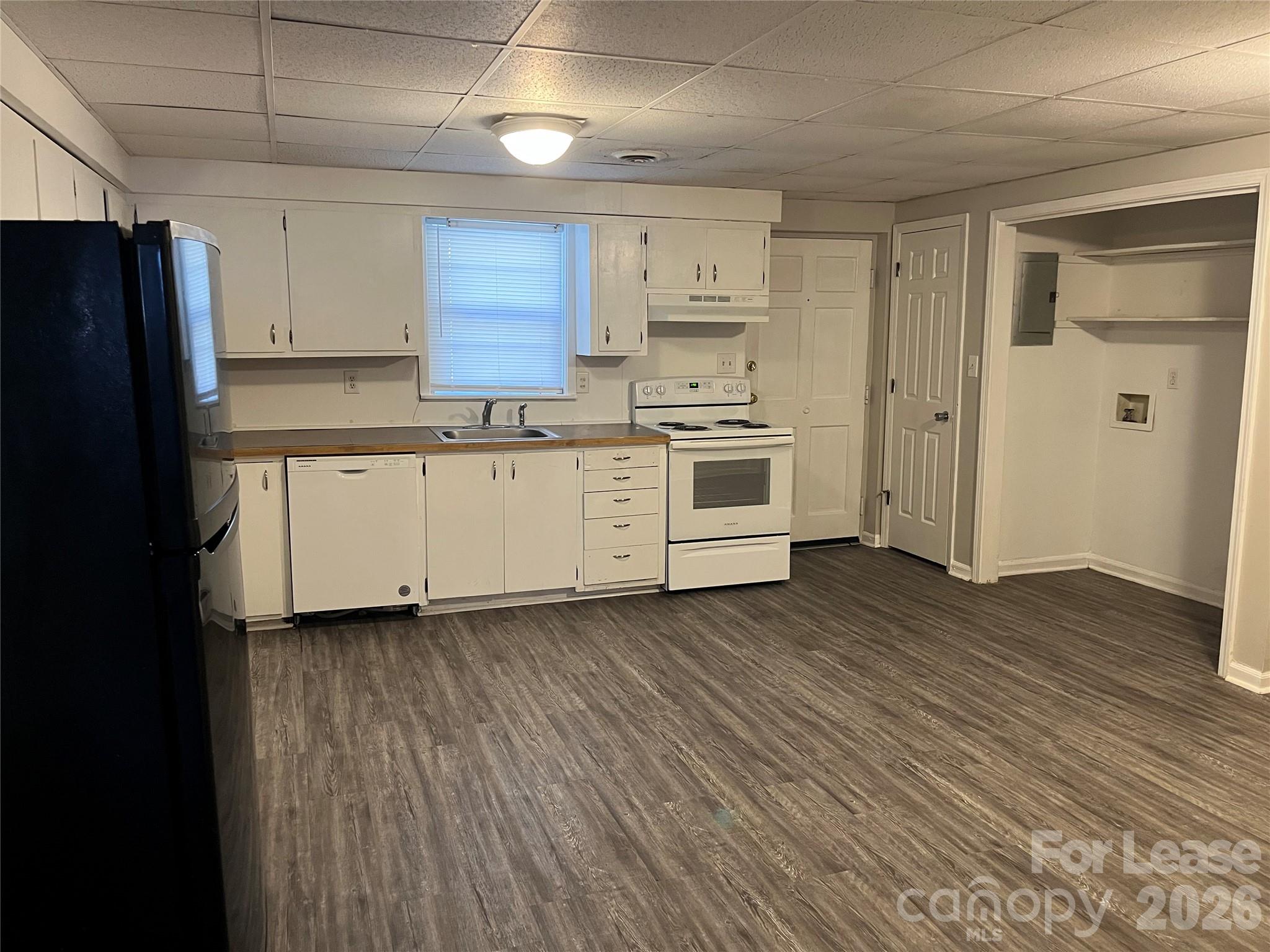 451 Montgomery Avenue 5 Property Photo 6