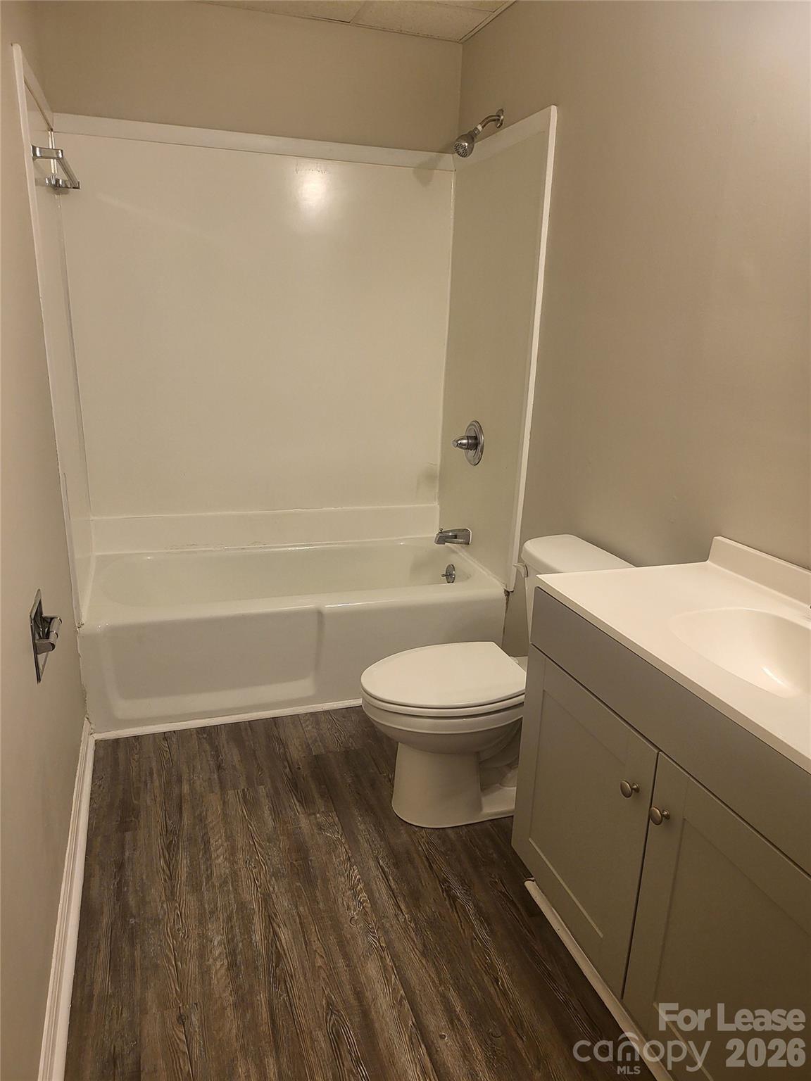 451 Montgomery Avenue 5 Property Photo 9