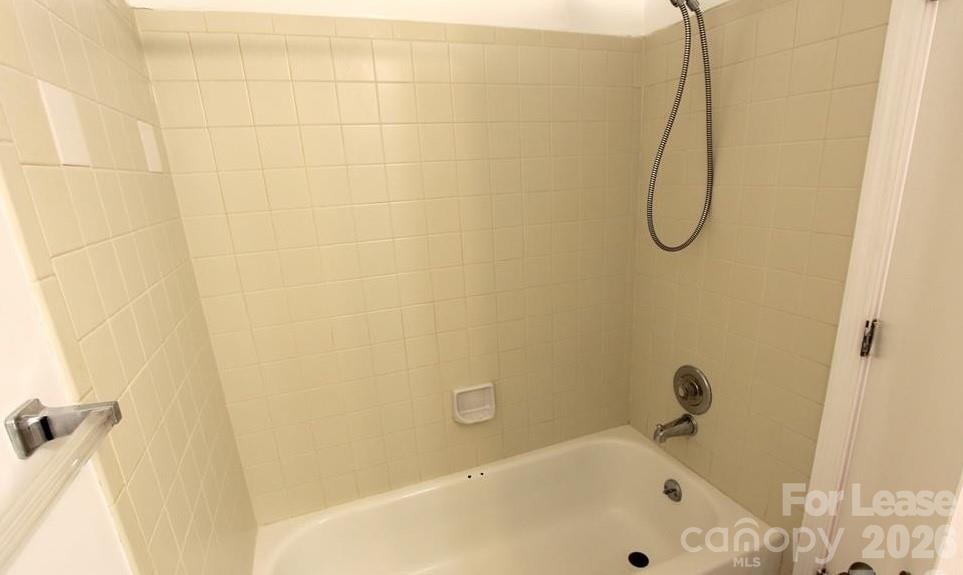 1645 Arlyn Circle Property Photo 17