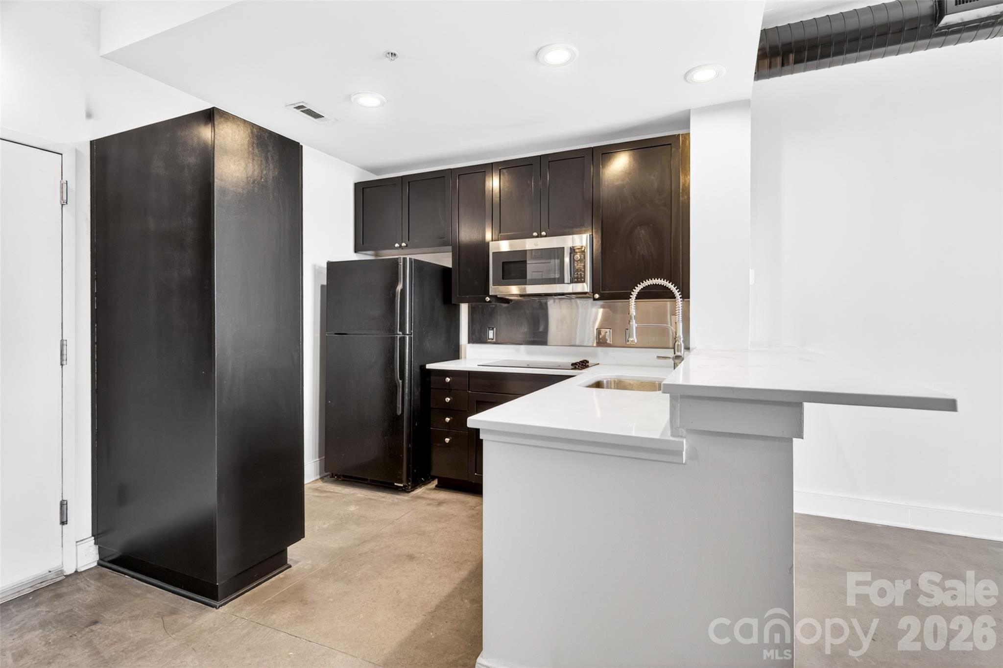 710 W Trade Street 505 Property Photo 6