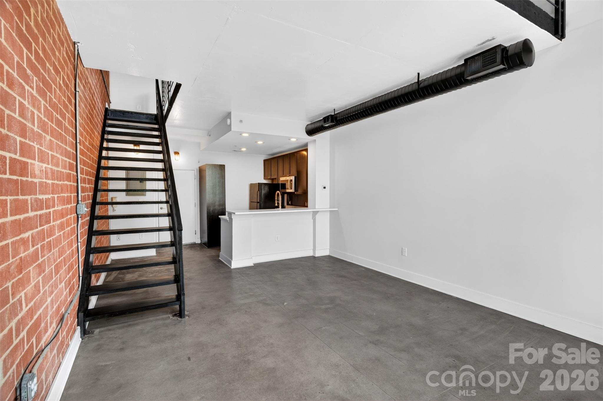 710 W Trade Street 505 Property Photo 14
