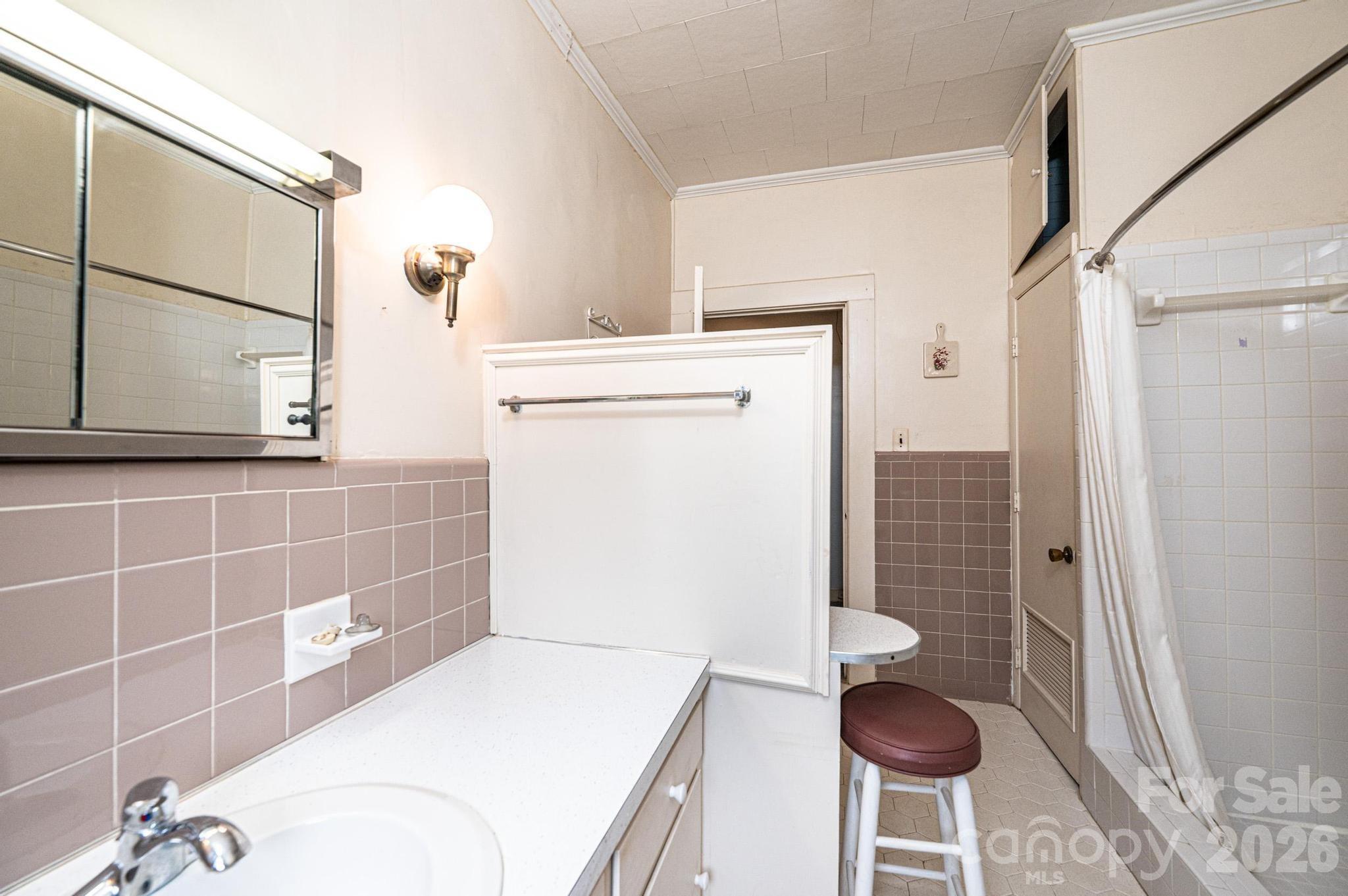 335 Harmon Street Property Photo 19