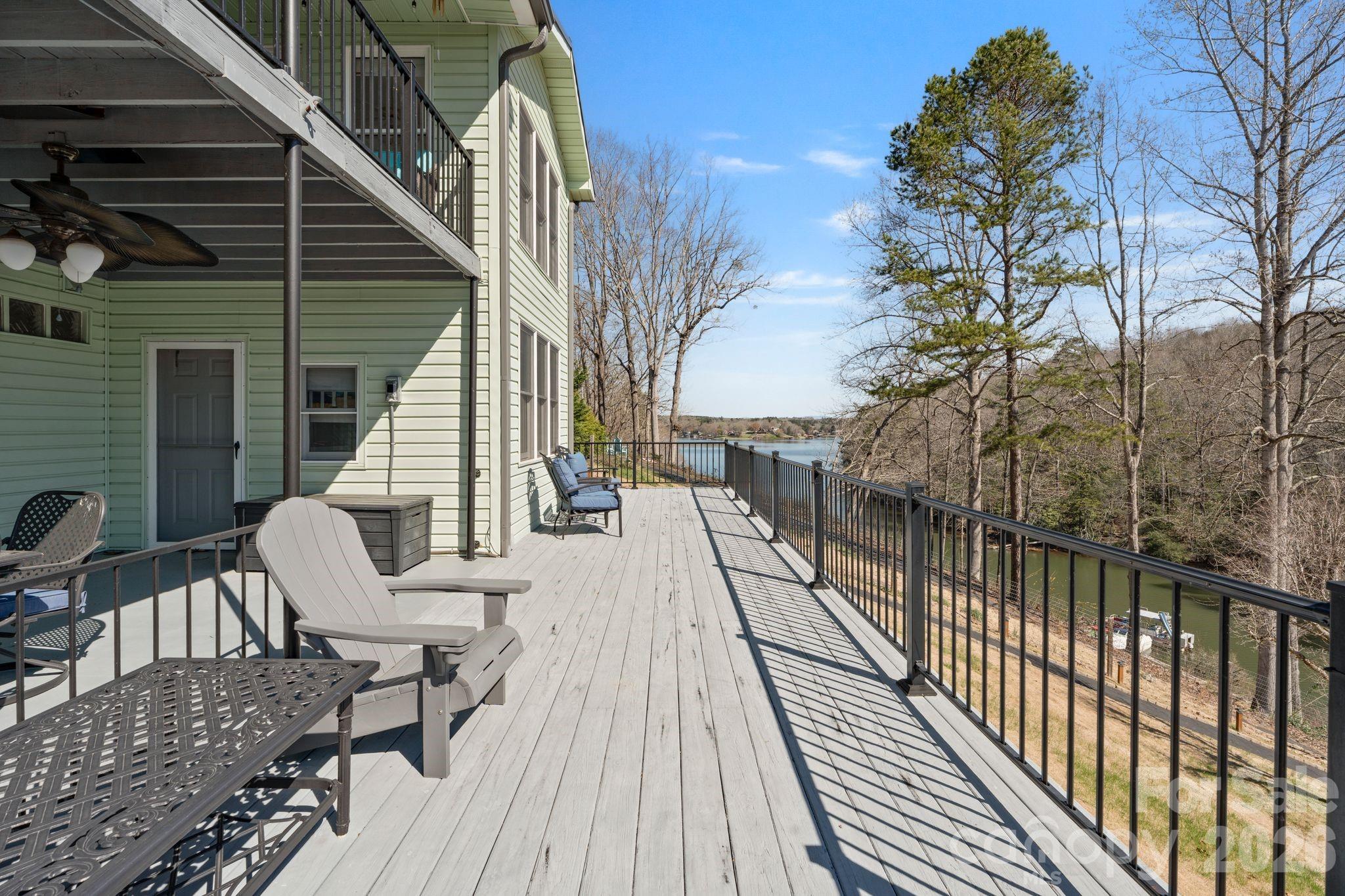 6234 Ruffin Lane Property Photo 18