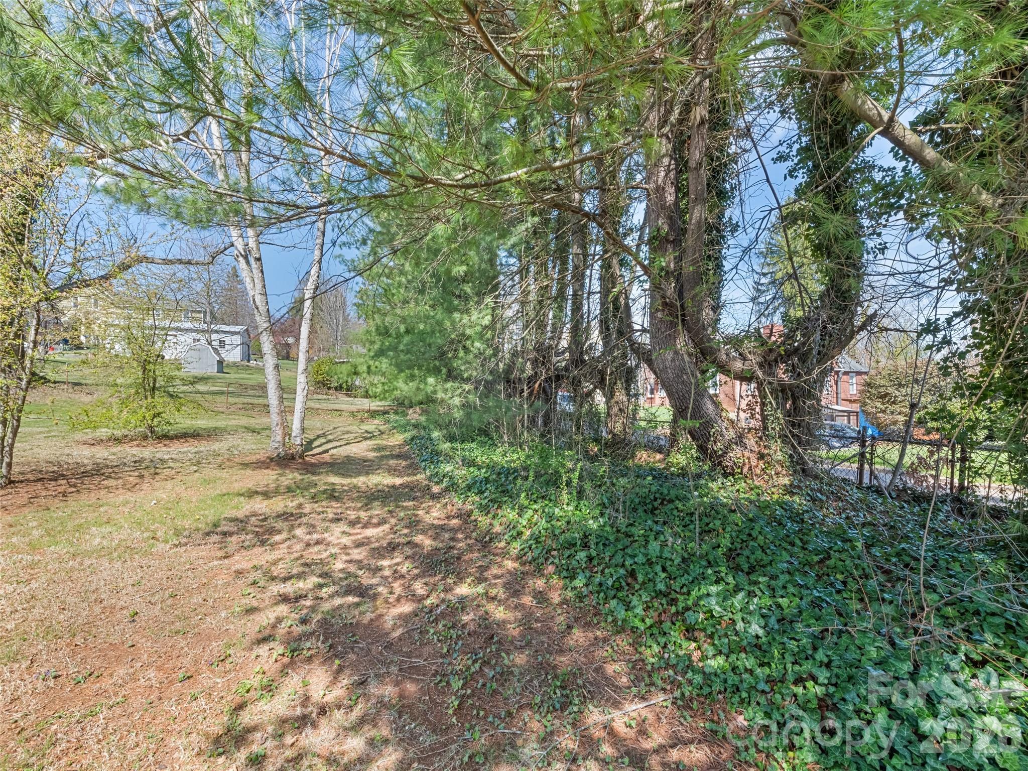151 Hampton Heights Property Photo 14