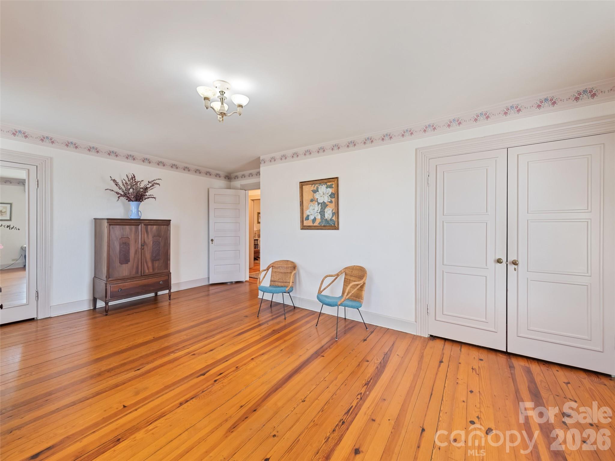 151 Hampton Heights Property Photo 35