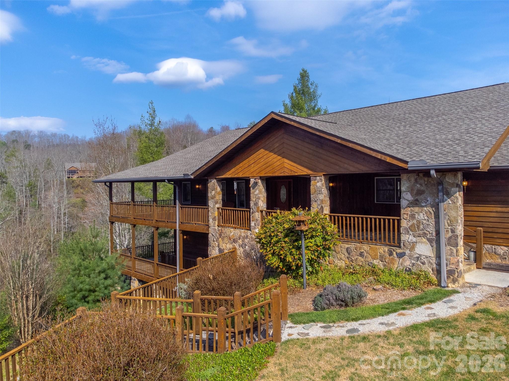 750 Double Springs Drive Property Photo 4