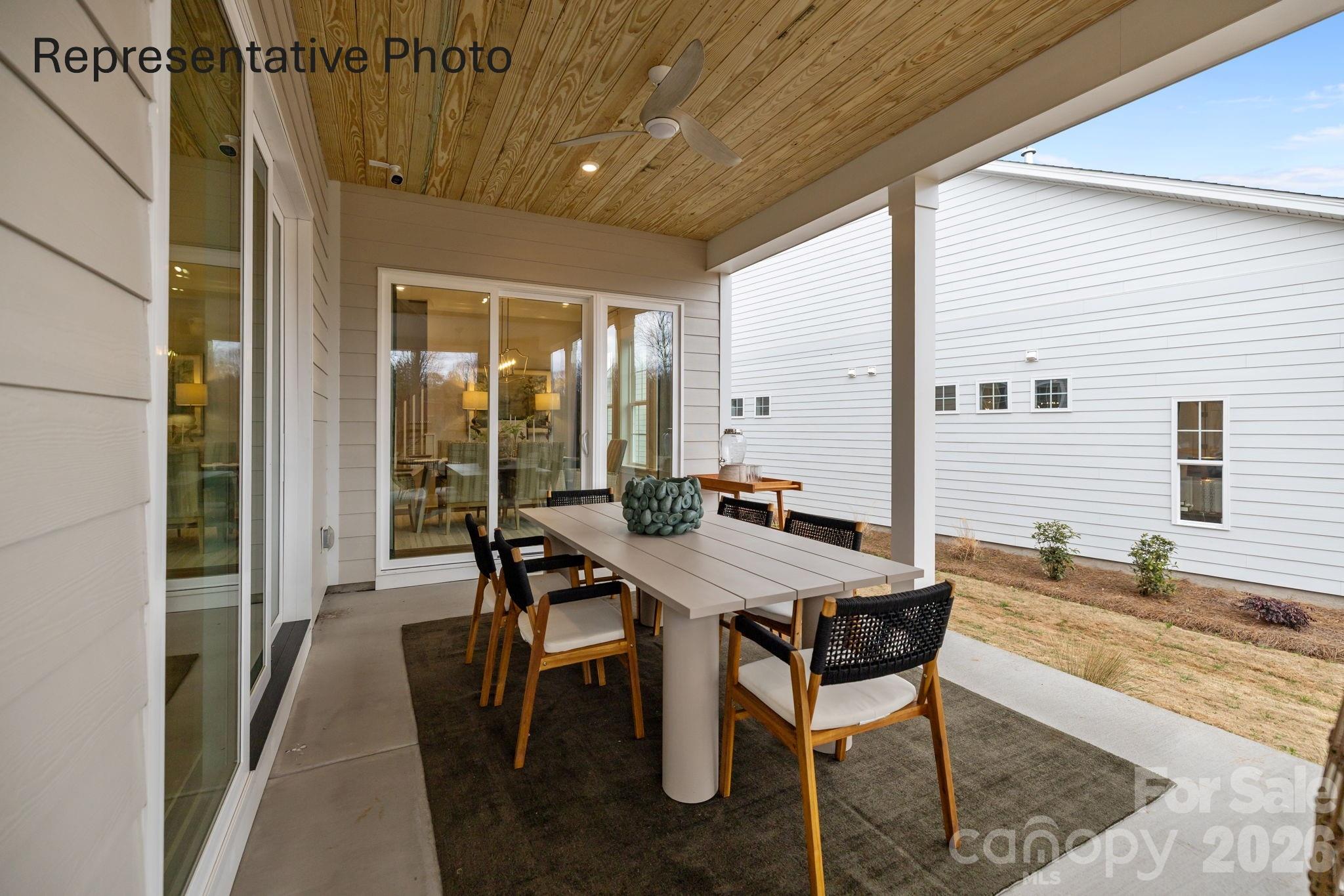 1527 Twin Leaf Road Property Photo 35