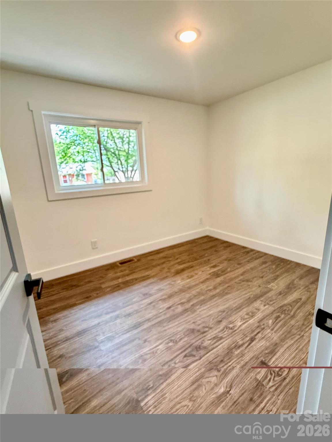 4330 Colebrook Road Property Photo 15