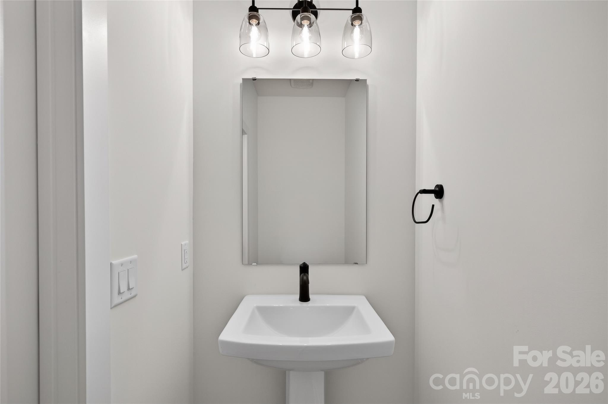 3002 Casting Street 24 Property Photo 12